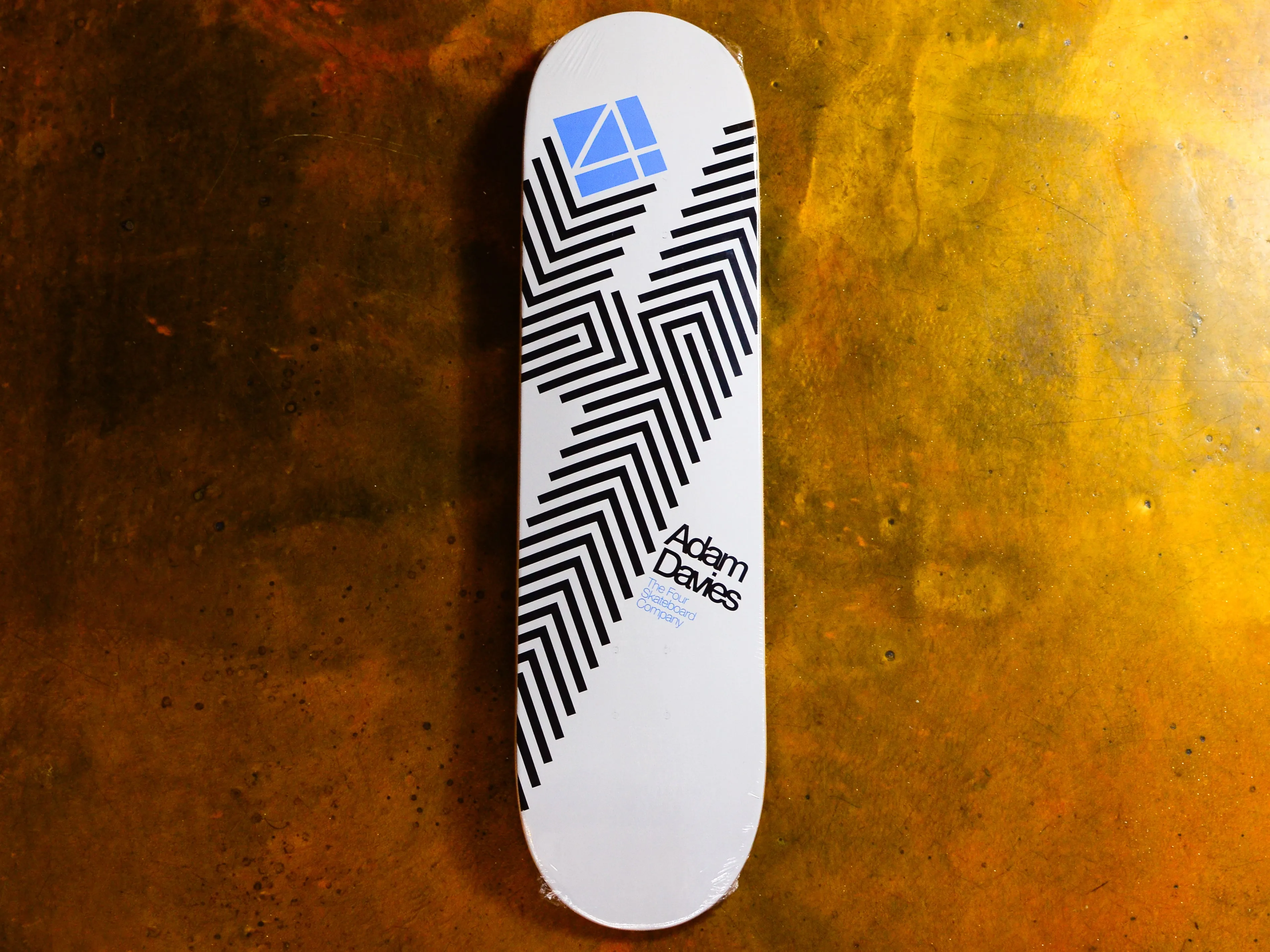 Classic Lines Deck Adam Davies Deck - 8.25