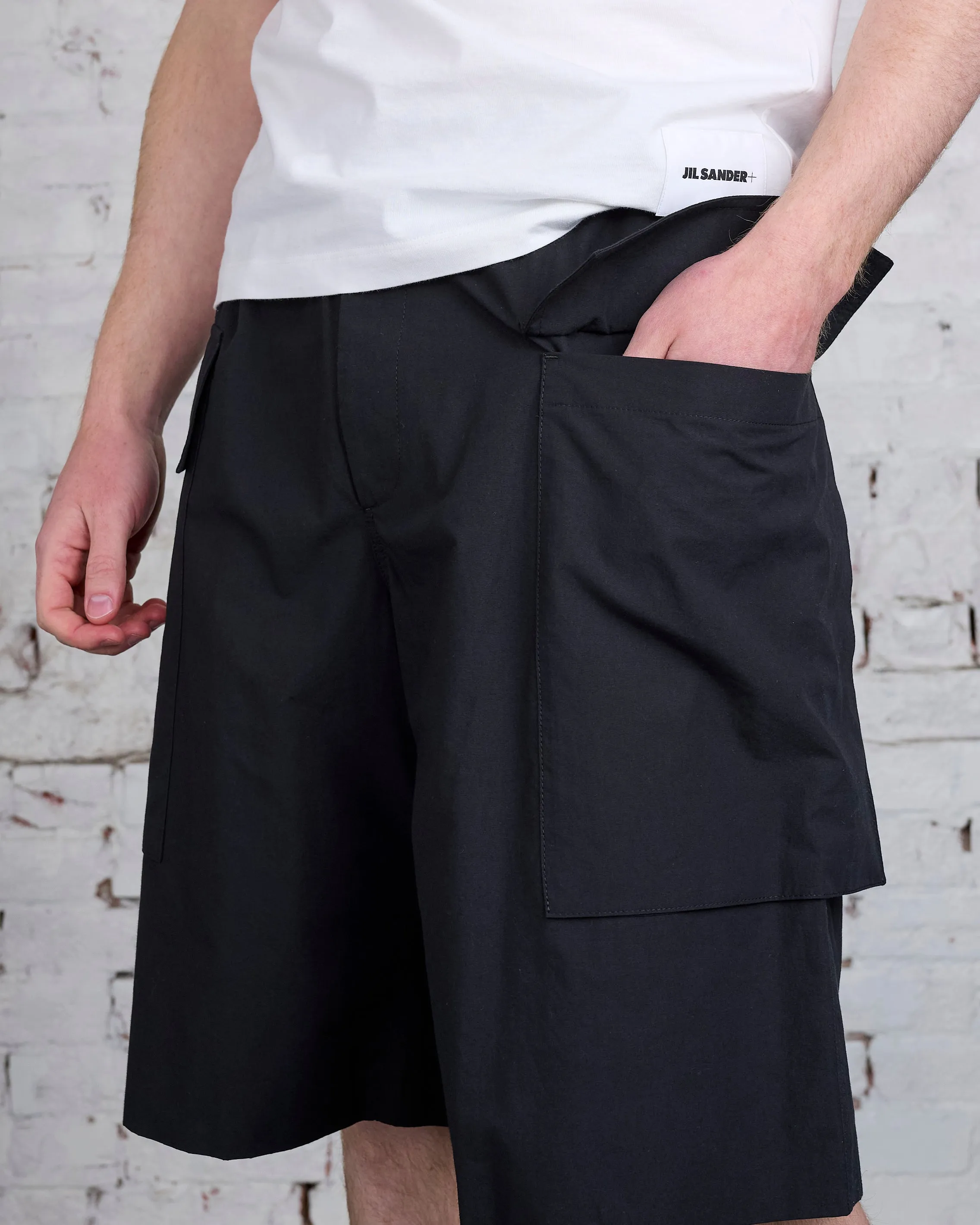 Jil Sander  Relaxed Fit Cargo Short Black