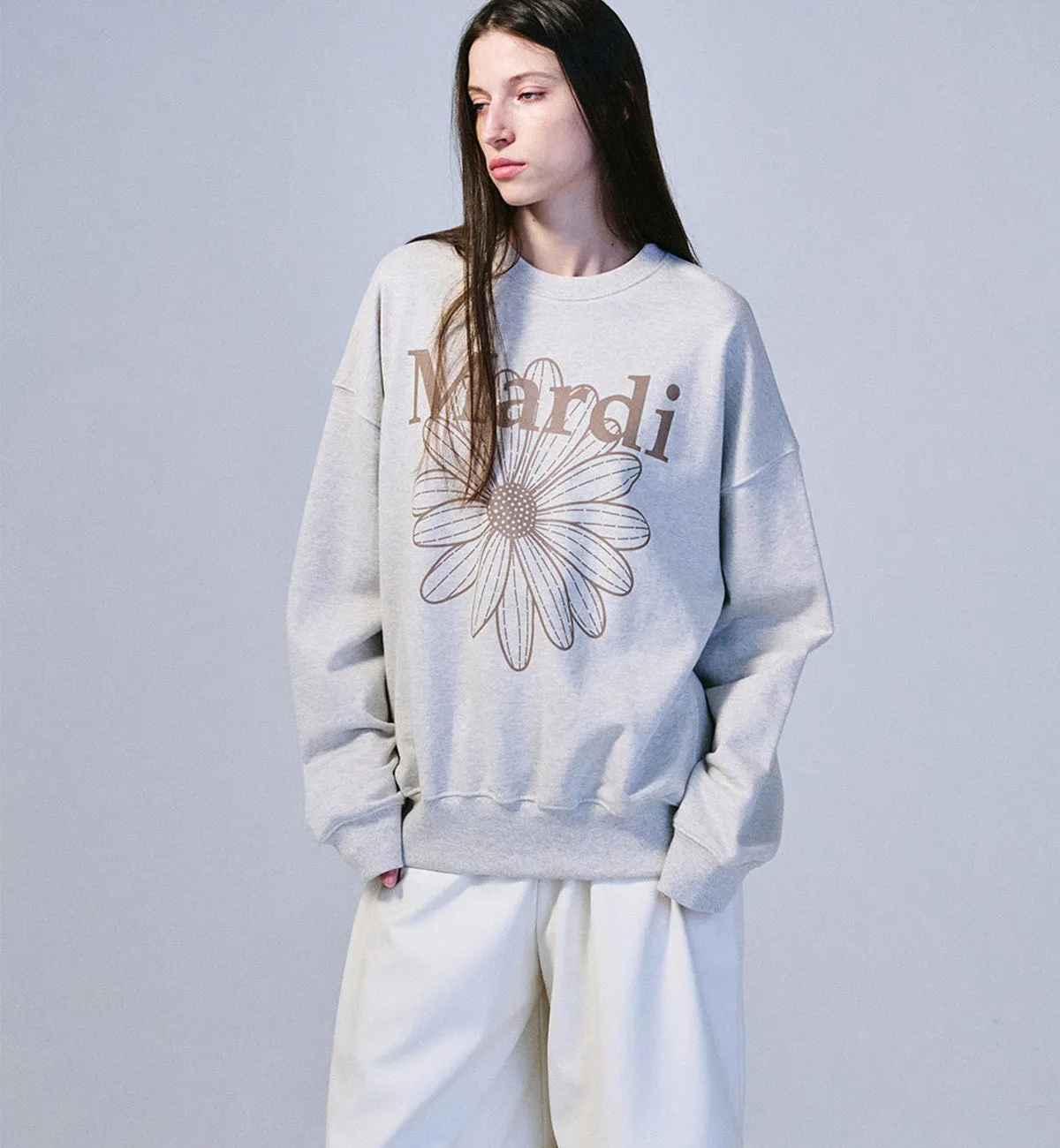 Mardi Mercredi Flower Mardi Sweatshirt (Oatmeal Taupe)