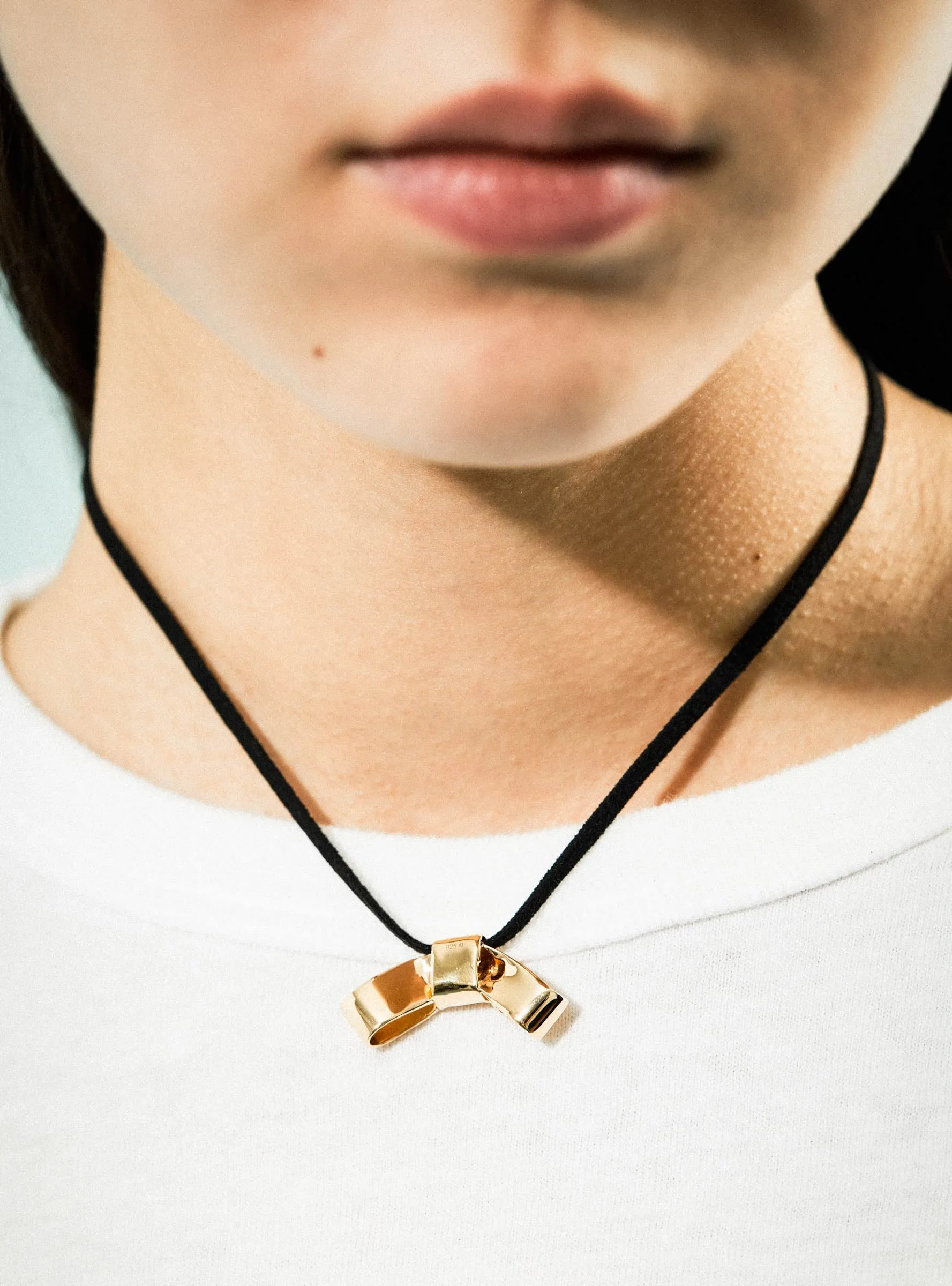 Petite Cravat Gold Necklace Black