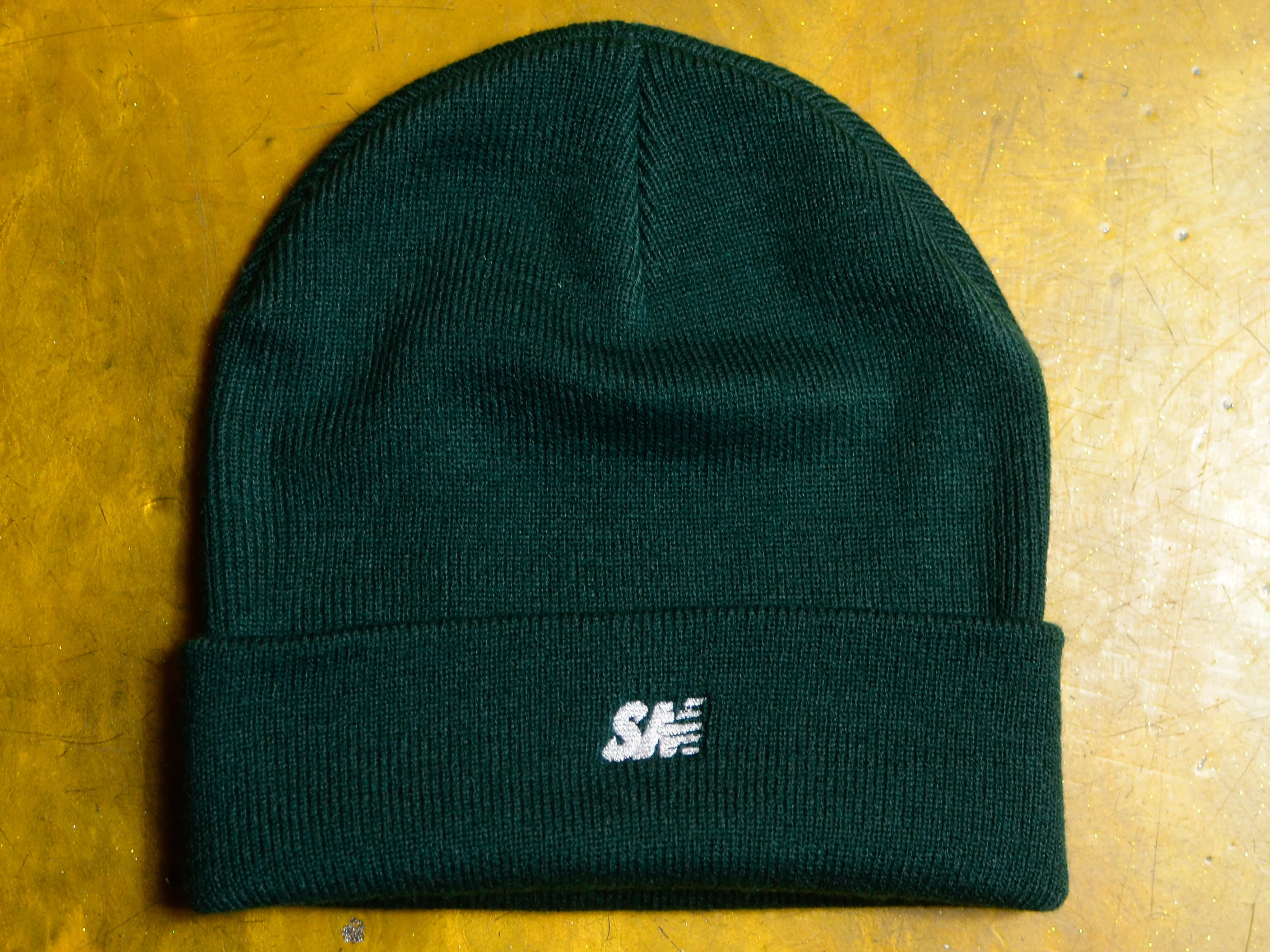 SM Classic Micro Embroidered Cuff Beanie - Forest / White
